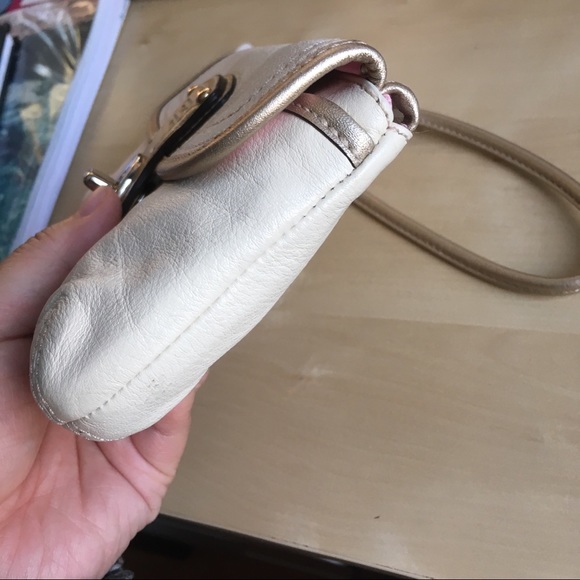 Coach Cream & Gold Leather Clutch Wristlet - Picture 16 of 16